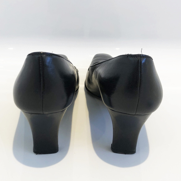 Salvatore Ferragamo Black Leather Low Heel Pumps - Picture 6 of 8